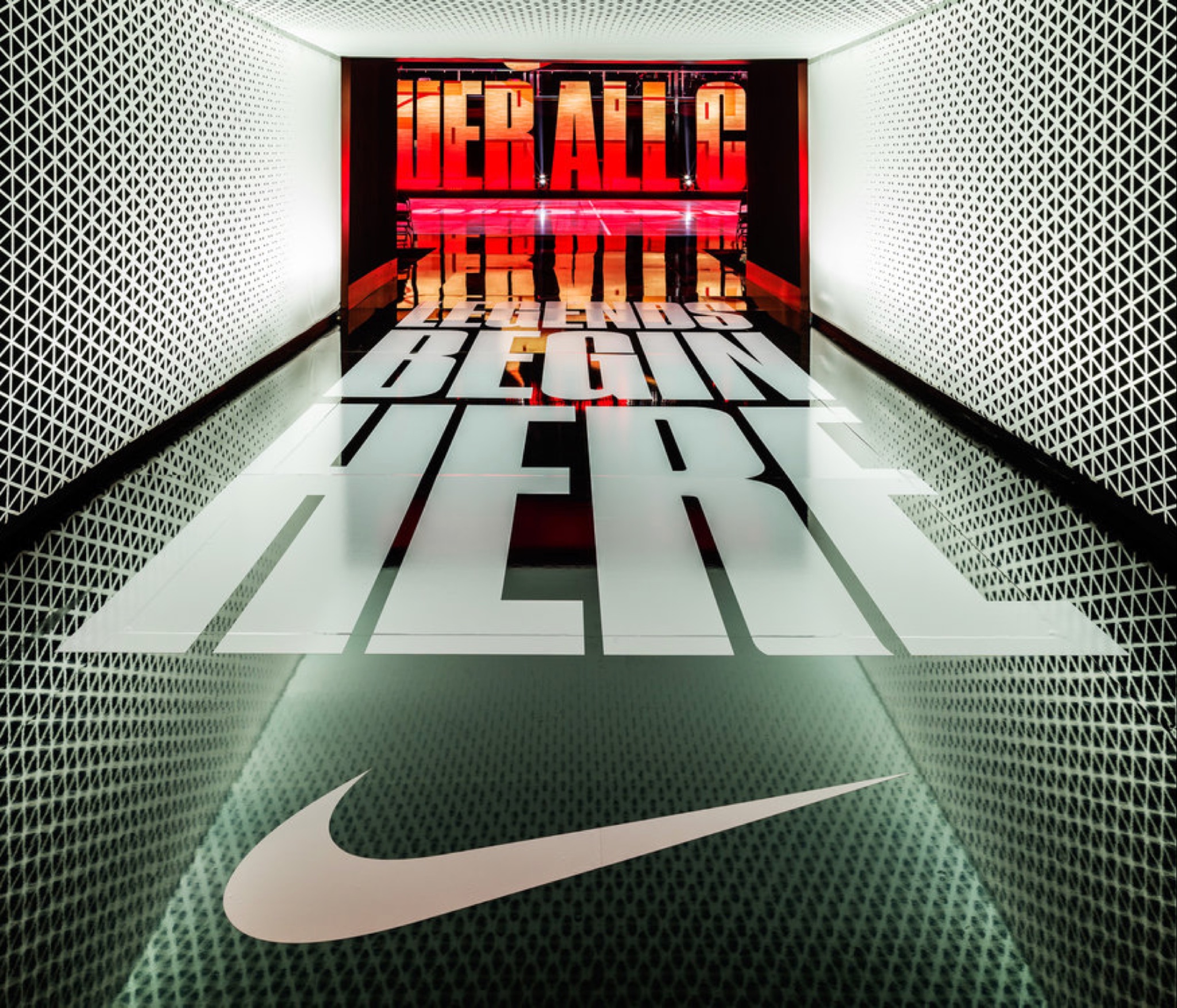 Nike Zoom City LED court wide